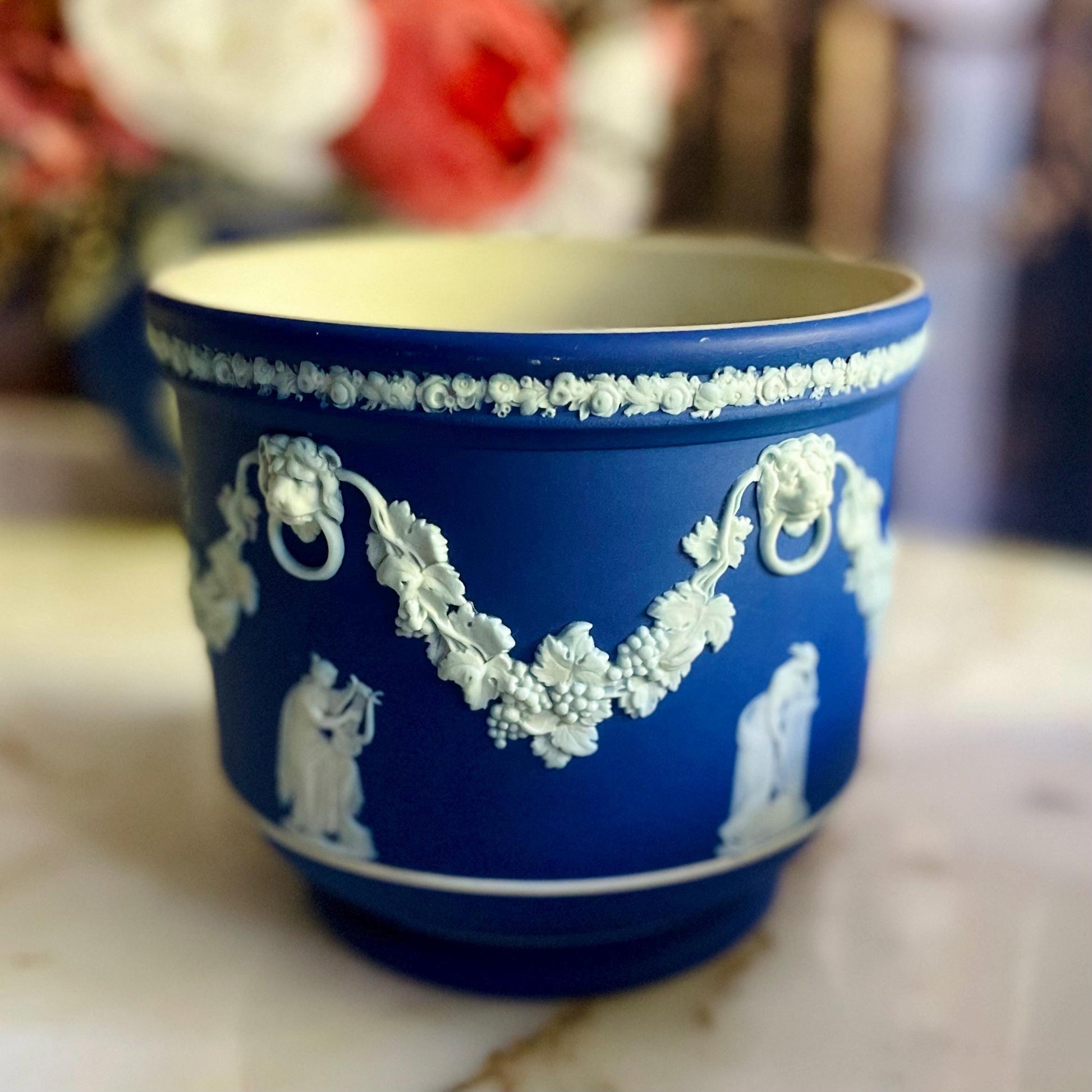 Antique Wedgwood Navy Blue Jasperware Jardinière Neoclassical Planter Circa 1908