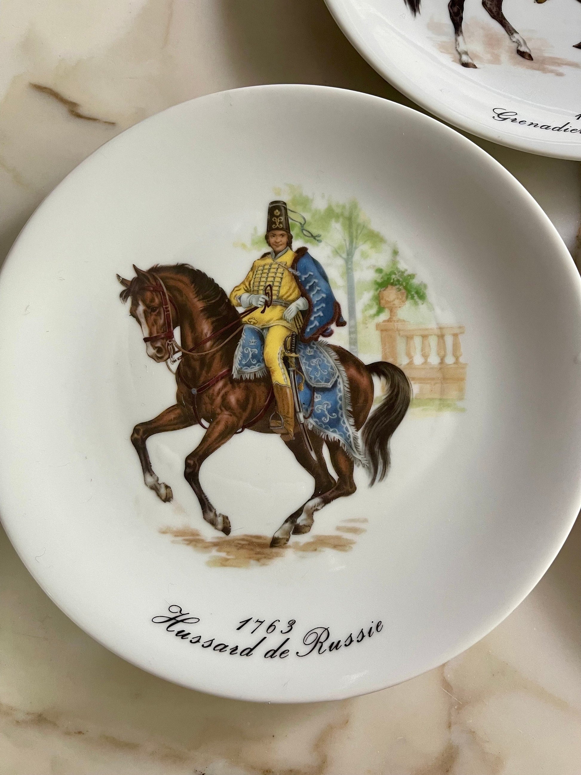 Porcelain Champs Elysees Paris 5 European Calvary Dessert Plates 7 3/4”