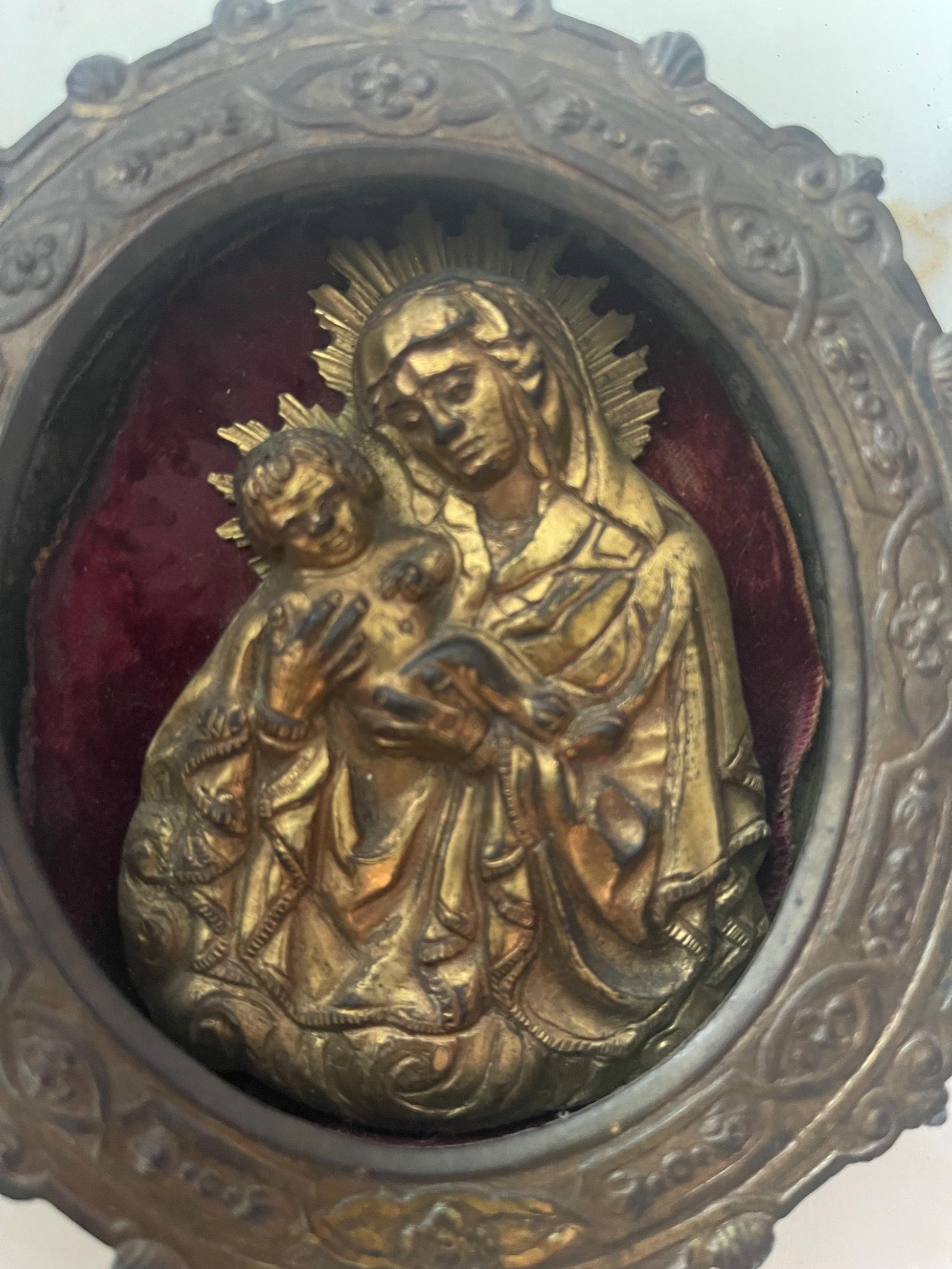 Vintage Metal Crufix of Jesus